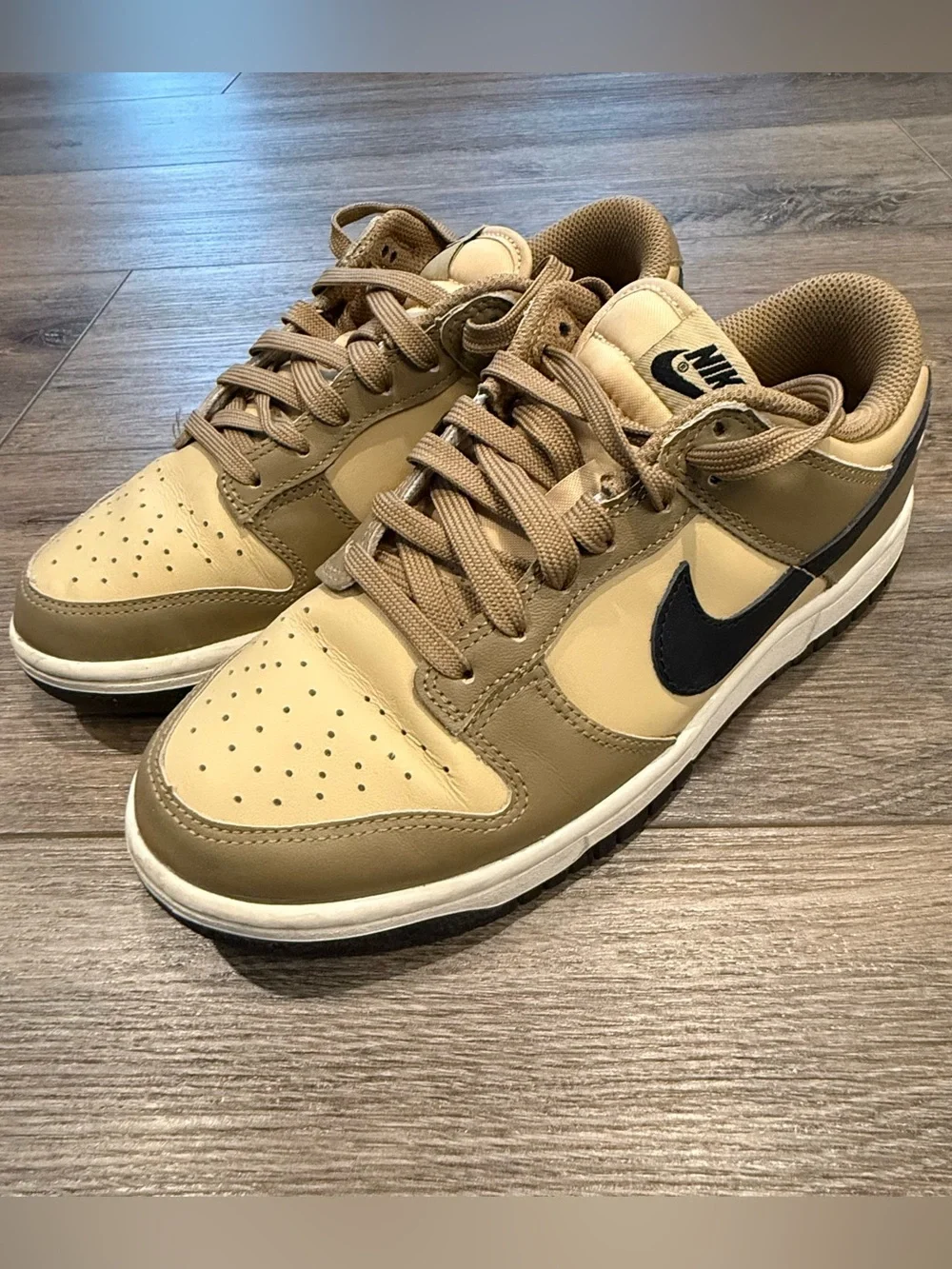 Nike Dunk Men's Low-Top Dark Driftwood Sneakers, Unisex